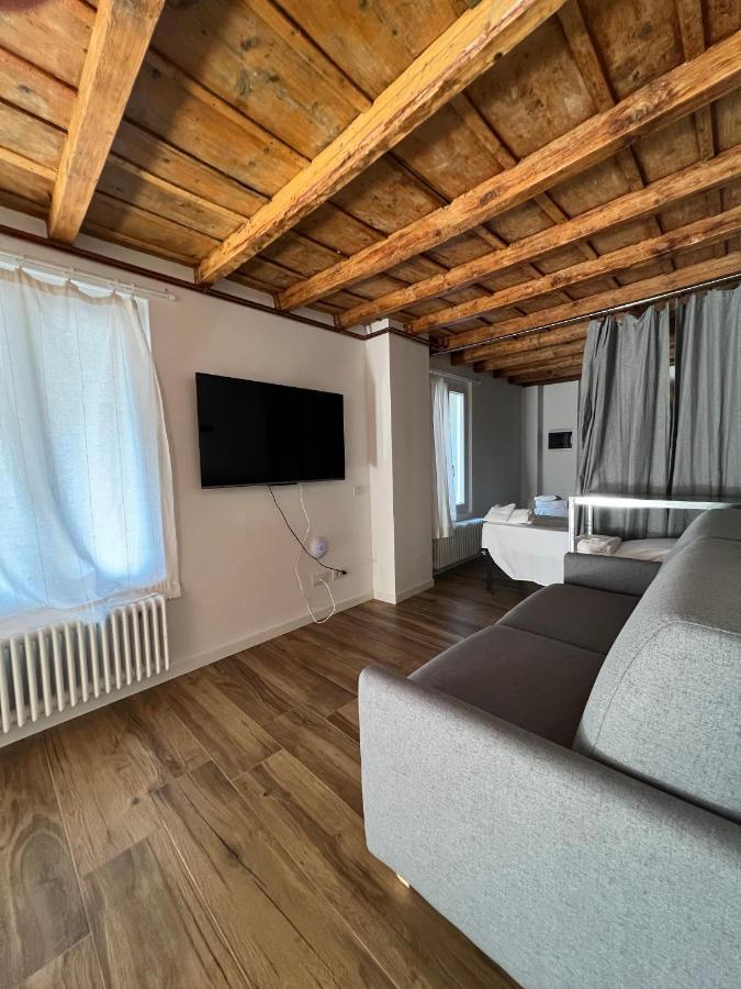 Borgovivo Il Tuo Loft In Centro Citta Apartment Bergamo Exterior photo