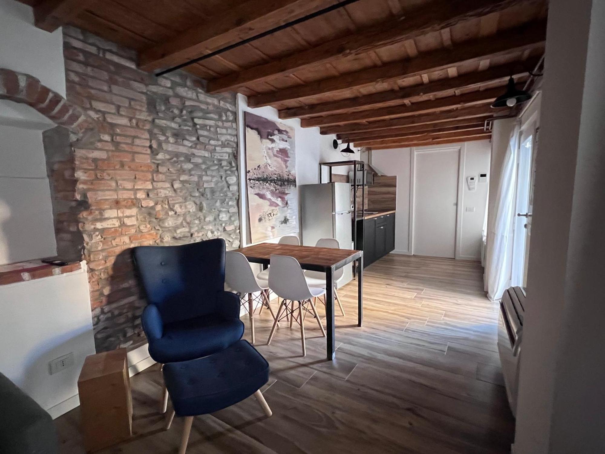 Borgovivo Il Tuo Loft In Centro Citta Apartment Bergamo Exterior photo